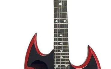 Schwarze, rot umrandete E-Gitarre mit markantem Metal-Design